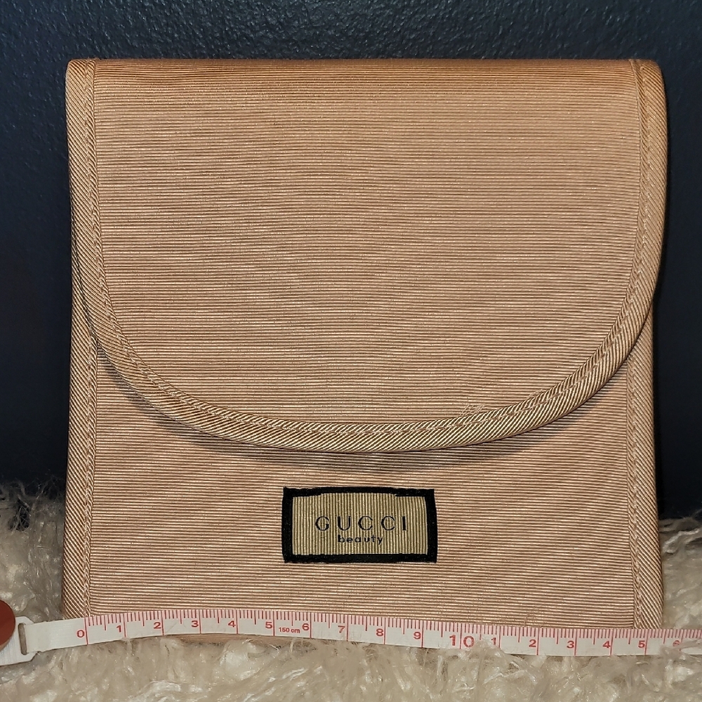 Gucci Textured Pouch